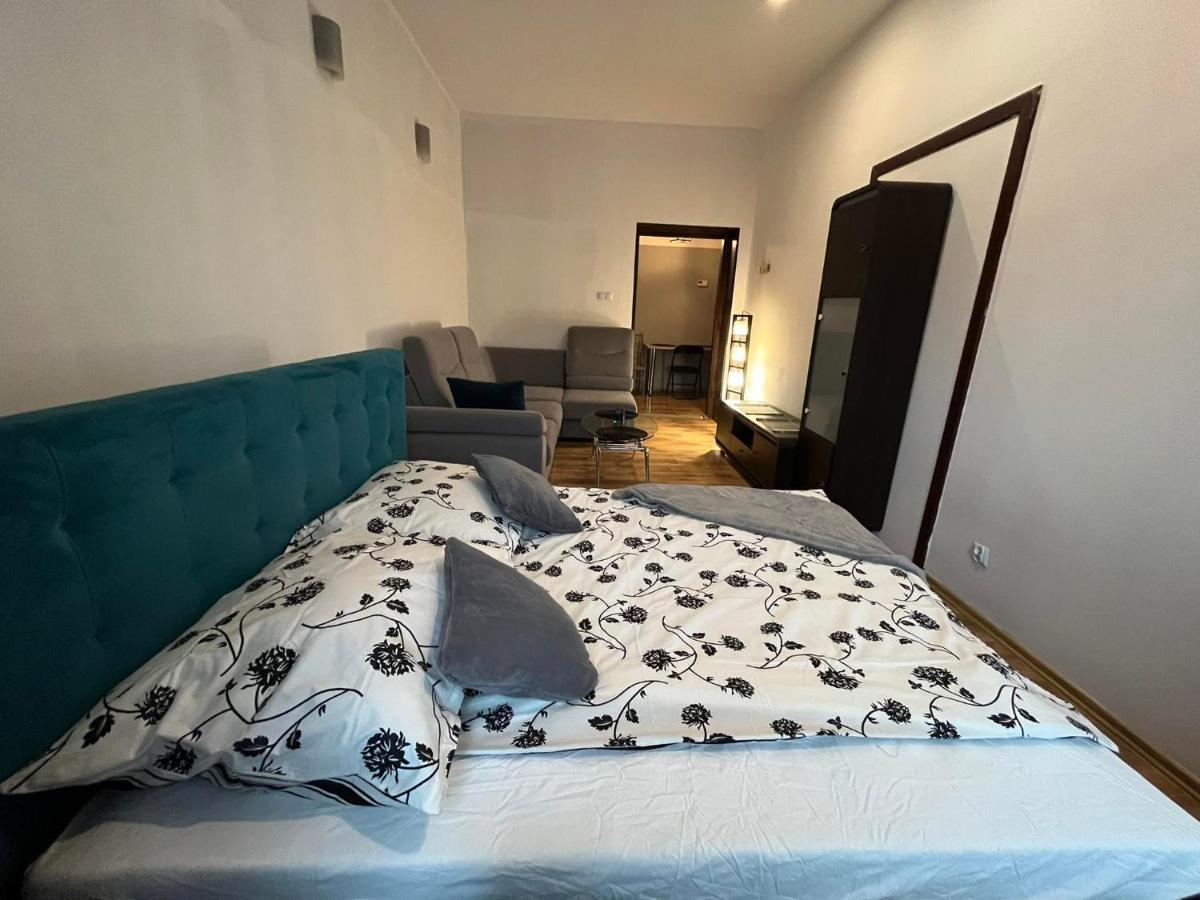 Apartament Centrum-Zwyciestwa กลีวิตเซ ภายนอก รูปภาพ